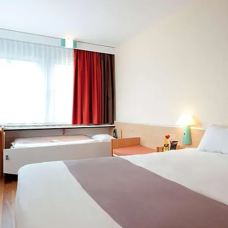 Готель Ibis Zentrum