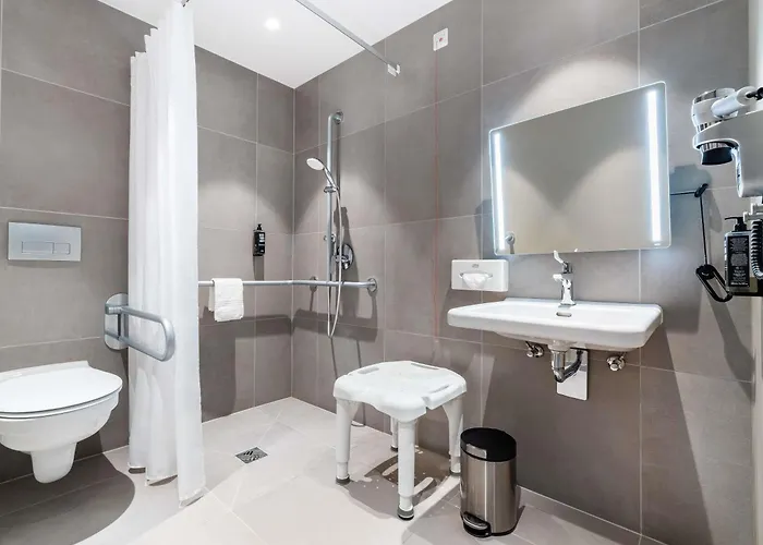 Hotel Ibis Zentrum 3*